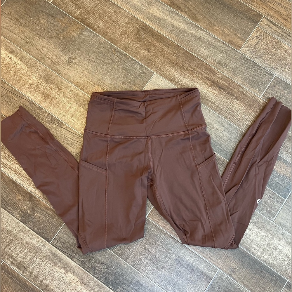 Lululemon Fast and Free Tight II 25" *Non-Reflective Nulux
Brown Earth